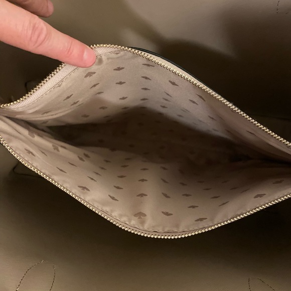 ❌SOLD❌ Kate Spade Leather Bag Large - Picture 5 of 9